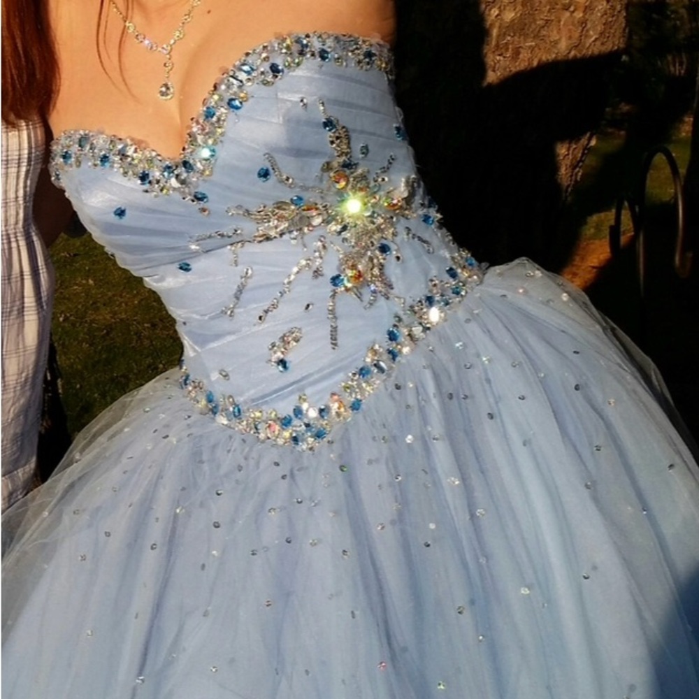 Mori Lee prom dress